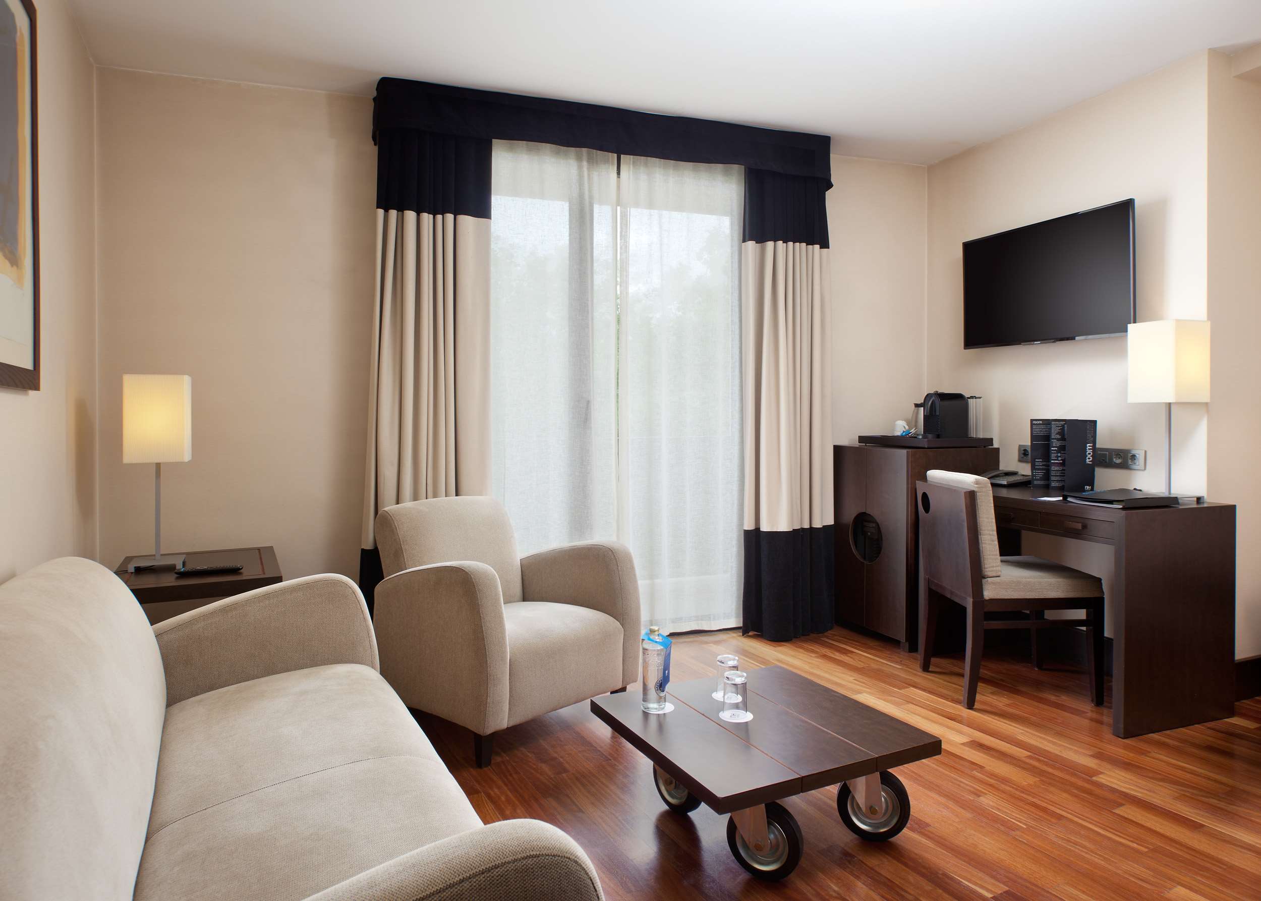 nh canciller ayala vitoria