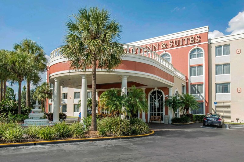 quality inn and suites near the theme parks