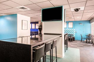 quality inn and suites near the theme parks