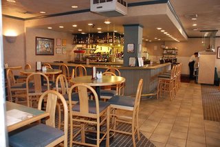 oakland airport executive hotel