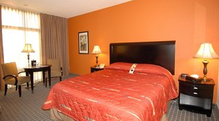 oakland airport executive hotel