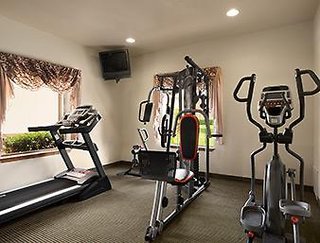 howard johnson by wyndham oklahoma city airport fairgrounds