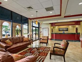 Days Inn & Suites By Wyndham Orlando Airport,Kissimmee>>Belle Isle,3 star