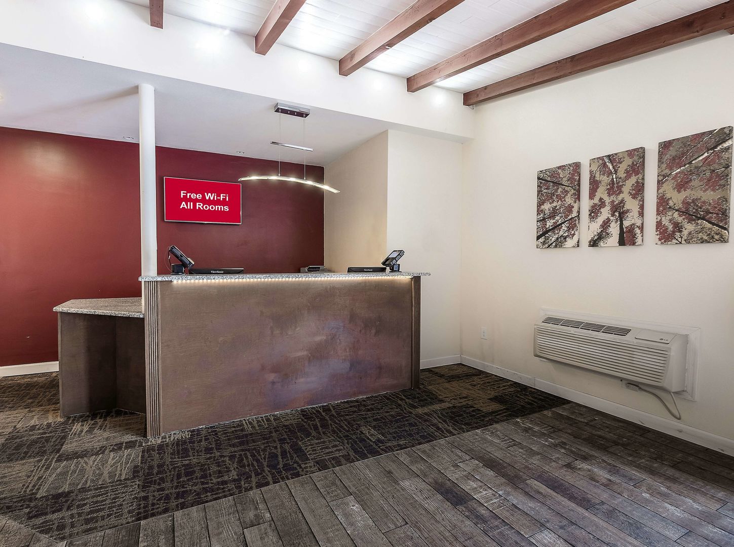 red roof inn lancaster strasburg