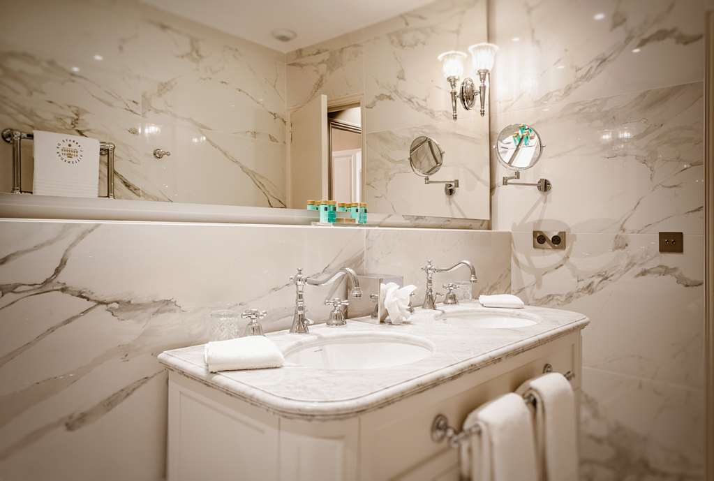 abbaye de villeneuve