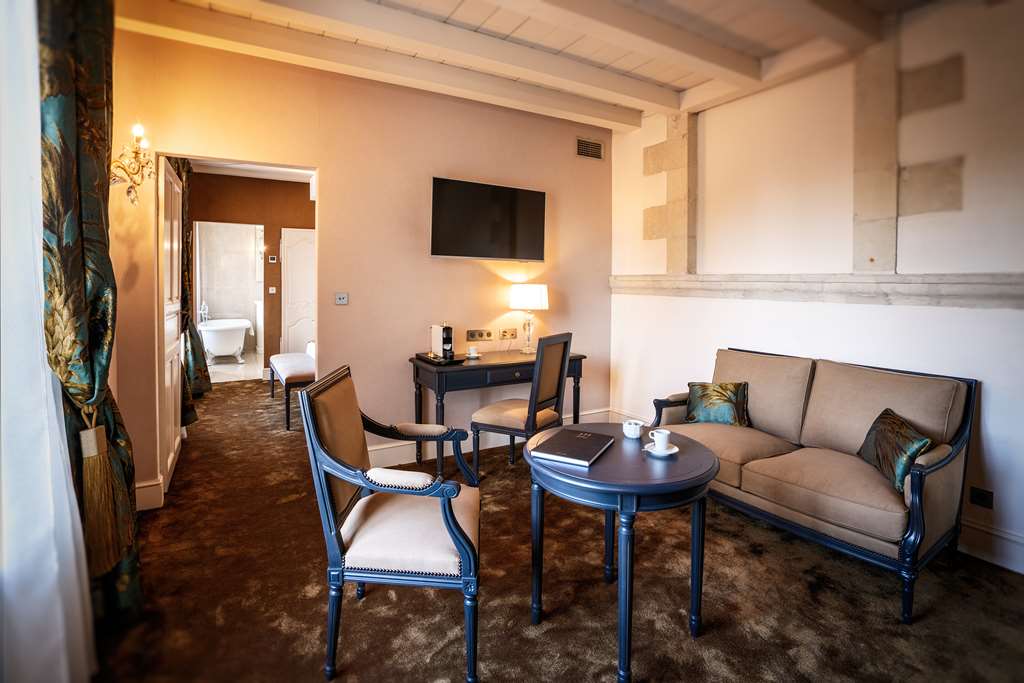 abbaye de villeneuve