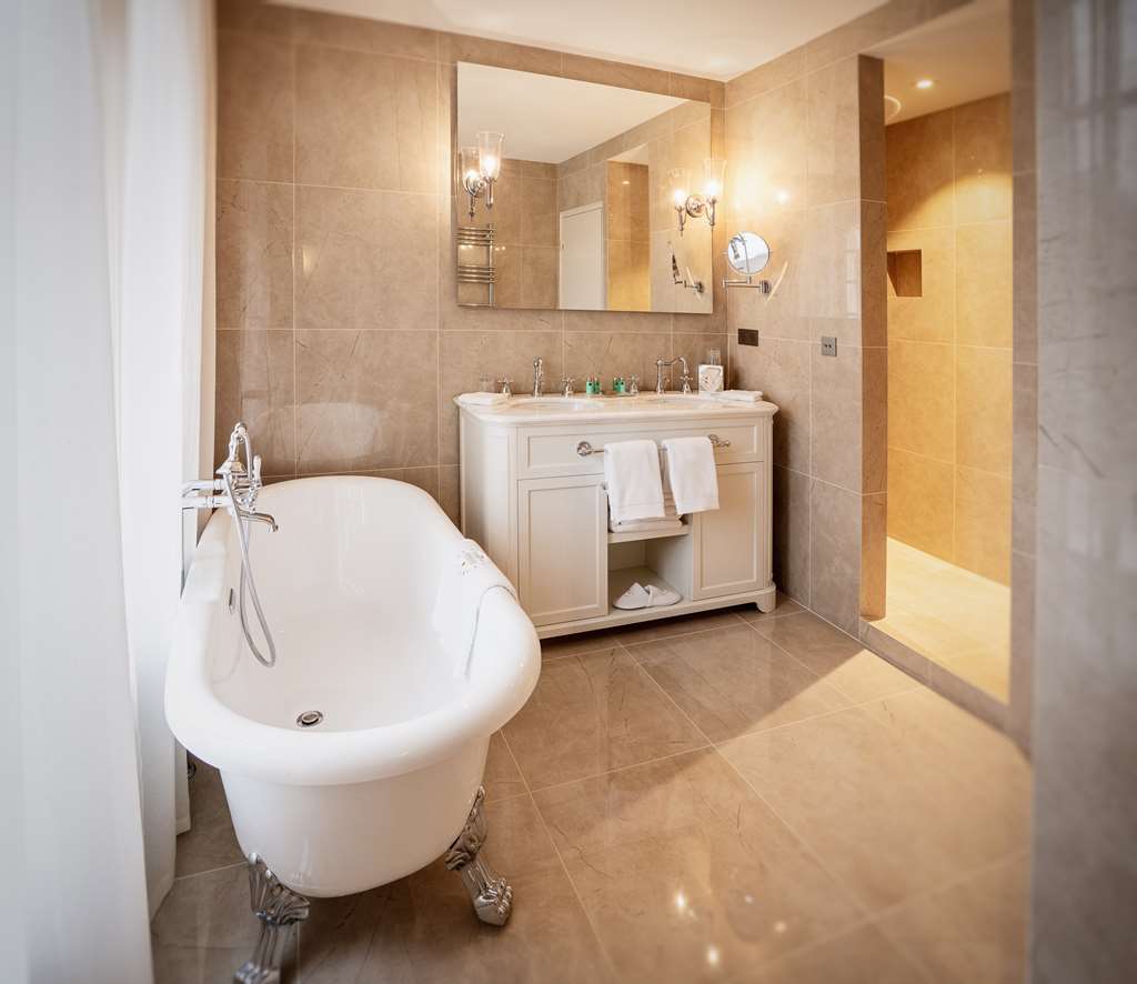 abbaye de villeneuve