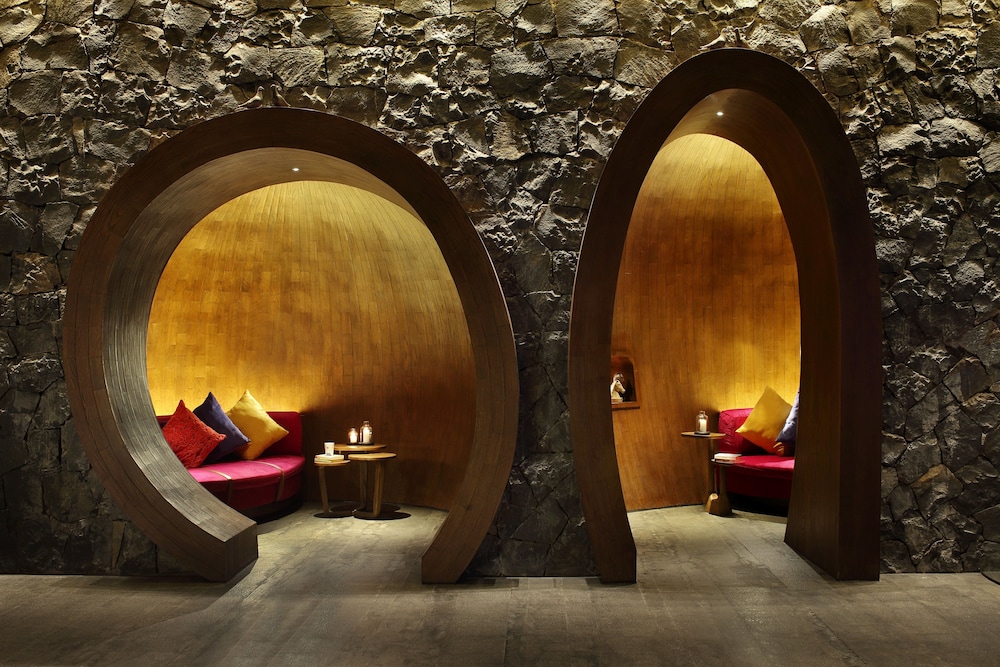 hotel indigo lijiang ancient town by ihg