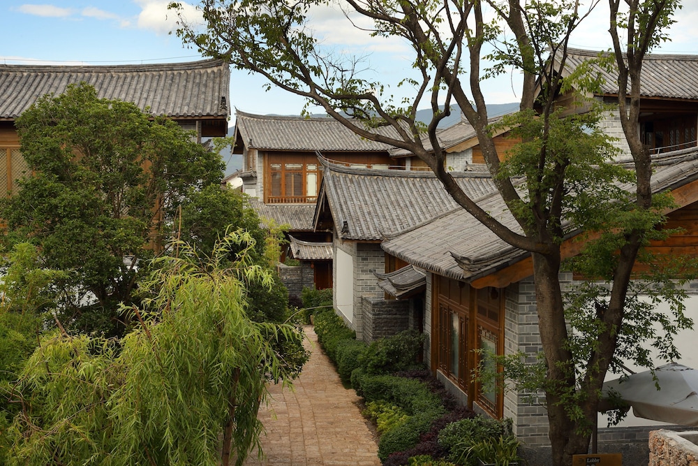 hotel indigo lijiang ancient town by ihg