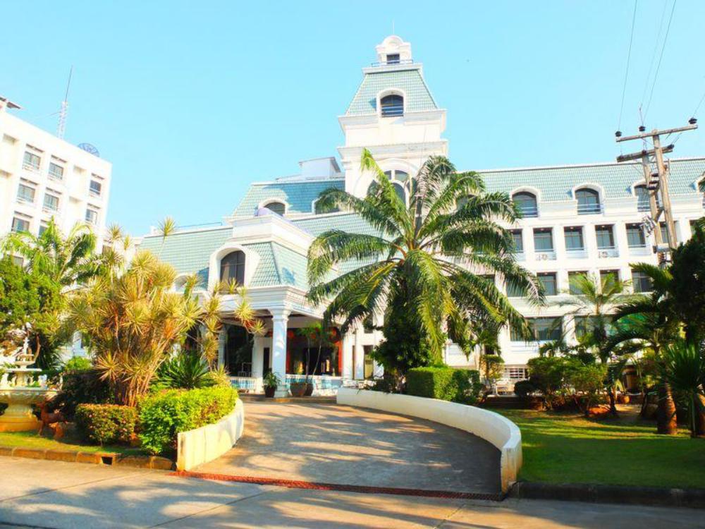 camelot hotel pattaya