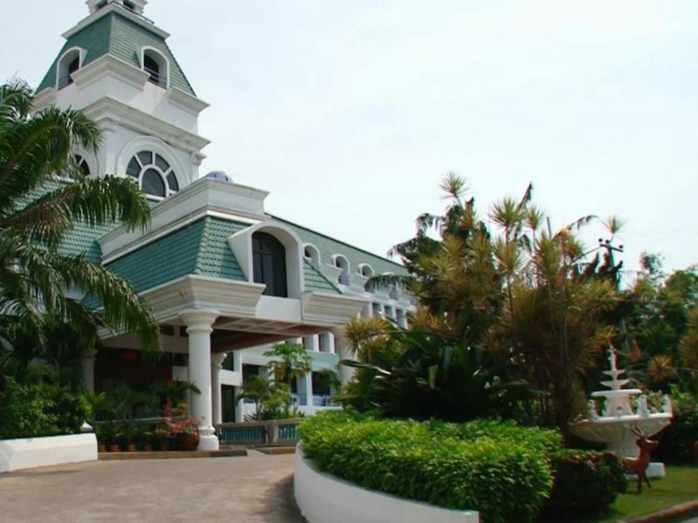 camelot hotel pattaya