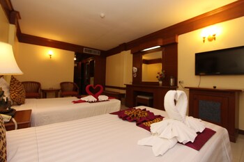 camelot hotel pattaya