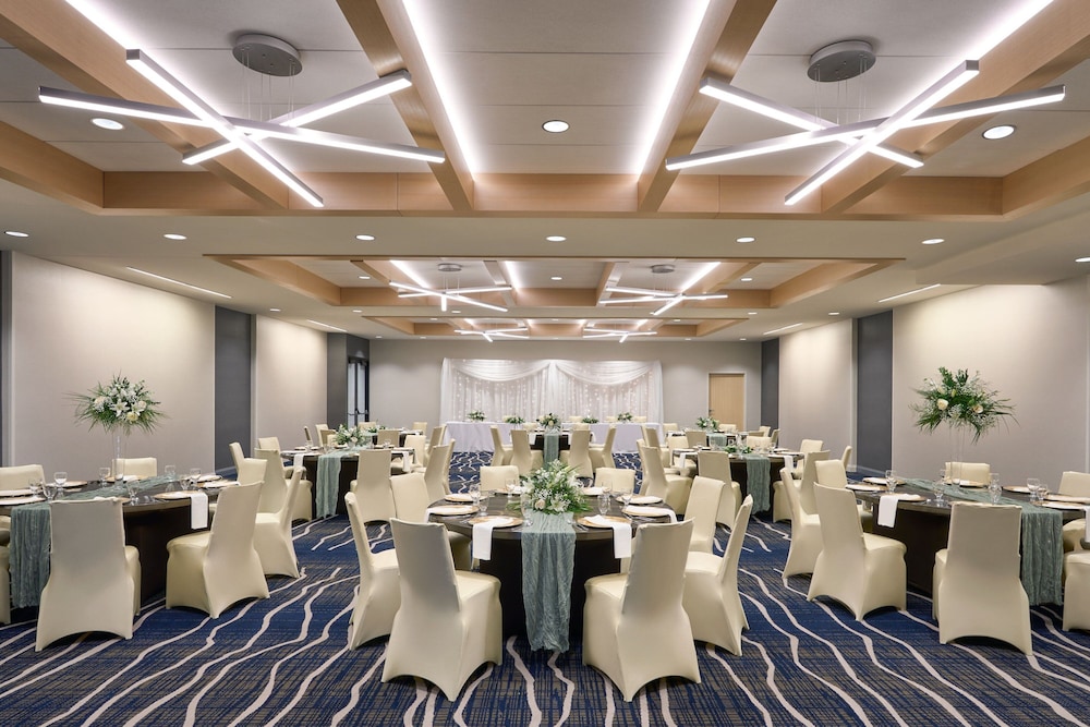 delta hotels by marriott minneapolis northeast