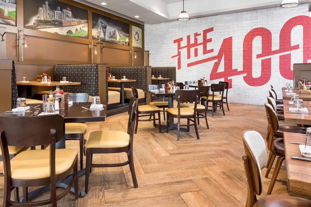 delta hotels by marriott minneapolis northeast