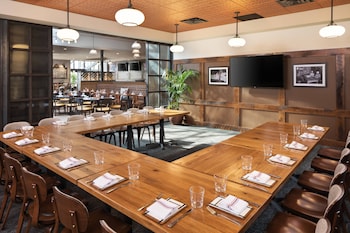 delta hotels by marriott minneapolis northeast