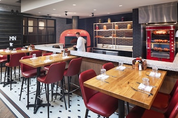 delta hotels by marriott minneapolis northeast