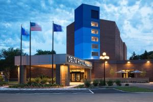 delta hotels by marriott minneapolis northeast