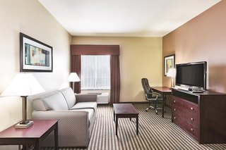 summer hill inn and suites