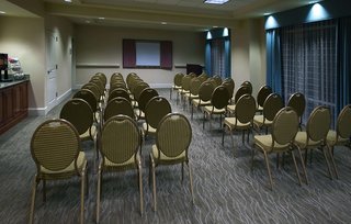 hampton inn and suites mobile i 65 airport blvd
