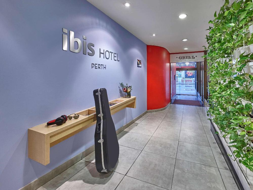 ibis perth