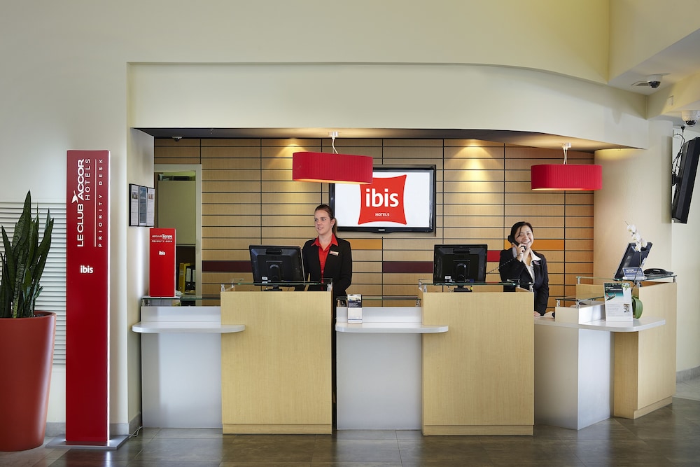 ibis perth