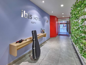 ibis perth