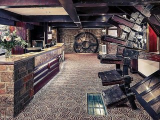 mercure perth hotel