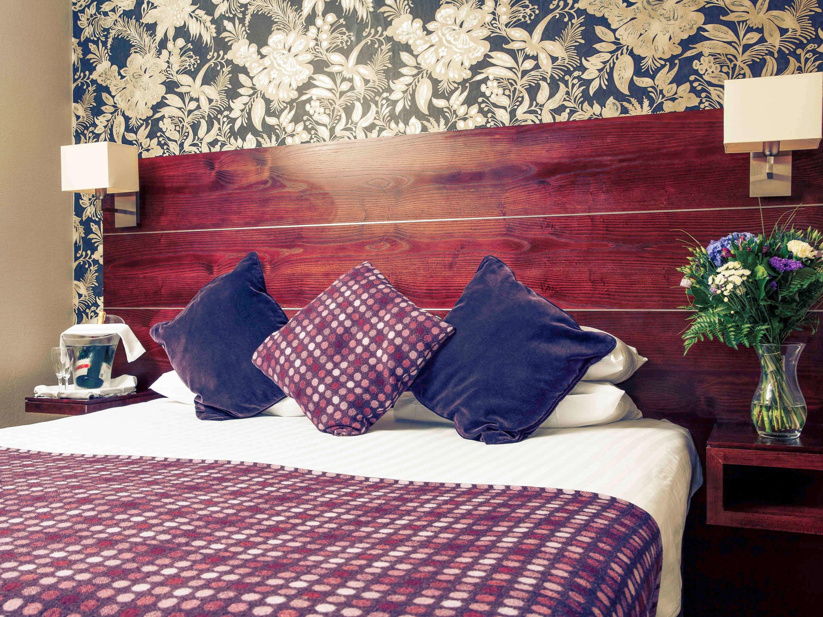 mercure perth hotel