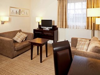 mercure perth hotel