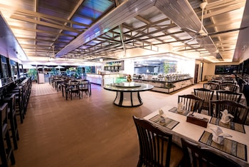 ohana phnom penh palace hotel