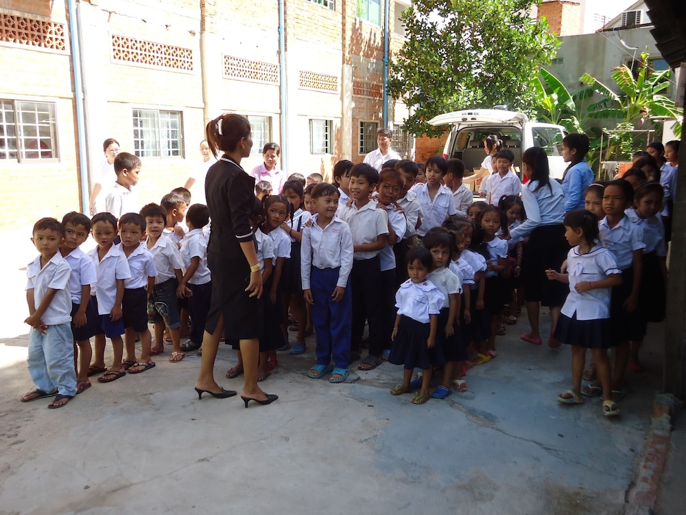 ohana phnom penh palace hotel