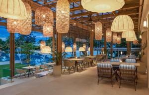 Hyatt Regency Phuket Resort,Kamala>>Bang Tao Beach,5 star