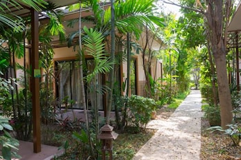 ploykhumthong boutique resort