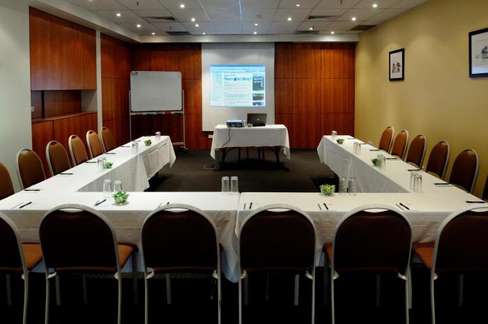 comfort hotel melbourne central