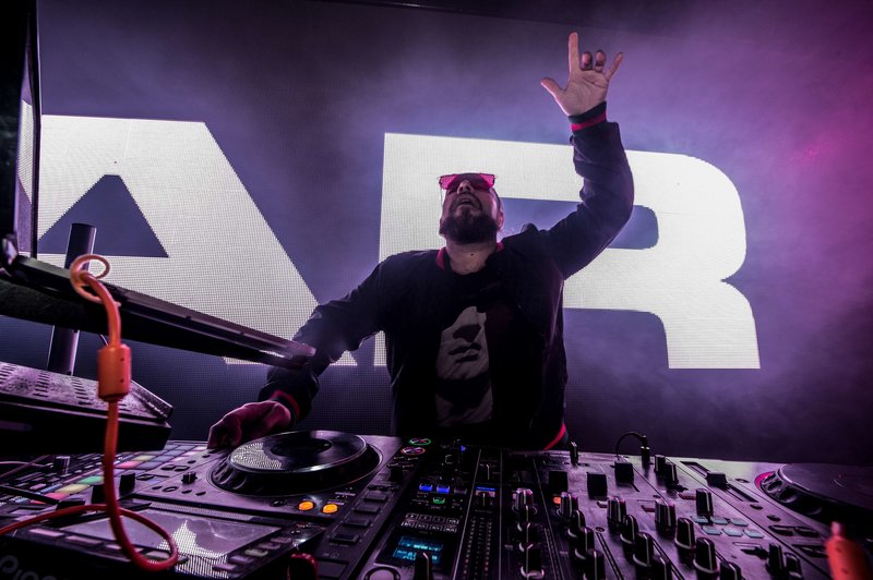 clevelander hotel adults only