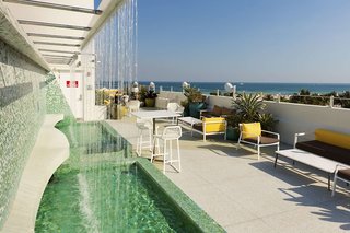 clevelander hotel adults only