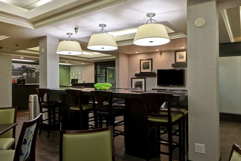 hampton inn atlanta woodstock