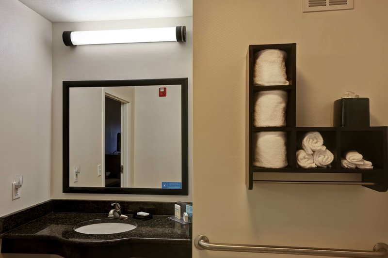 hampton inn atlanta woodstock