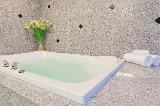 holiday inn express woodstock shenandoah valley by ihg