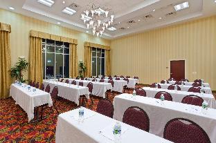 holiday inn express woodstock shenandoah valley by ihg