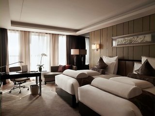 Pullman Wuxi New Lake,Wuxi>>Suzhou,5 star