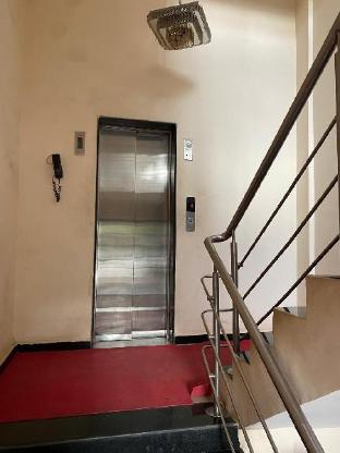 hsquare service apartment malad