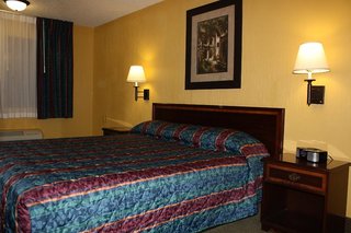 hometowne studios by red roof yuba city