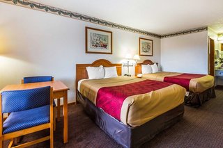 Econo Lodge Inn & Suites,Dougherty County>>Albany,2 star
