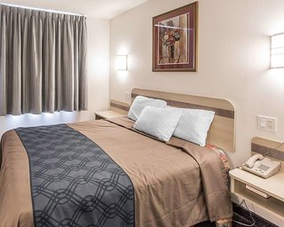 Econo Lodge Morristown,Morristown>>Knoxville,2 star