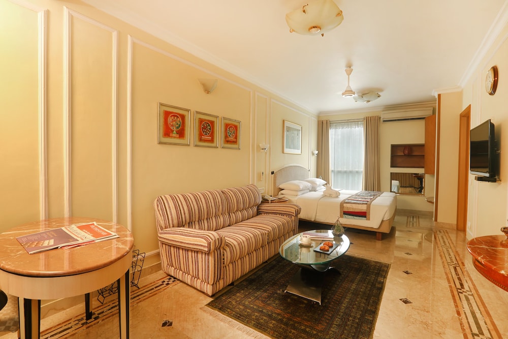 regency hotel malabar hill