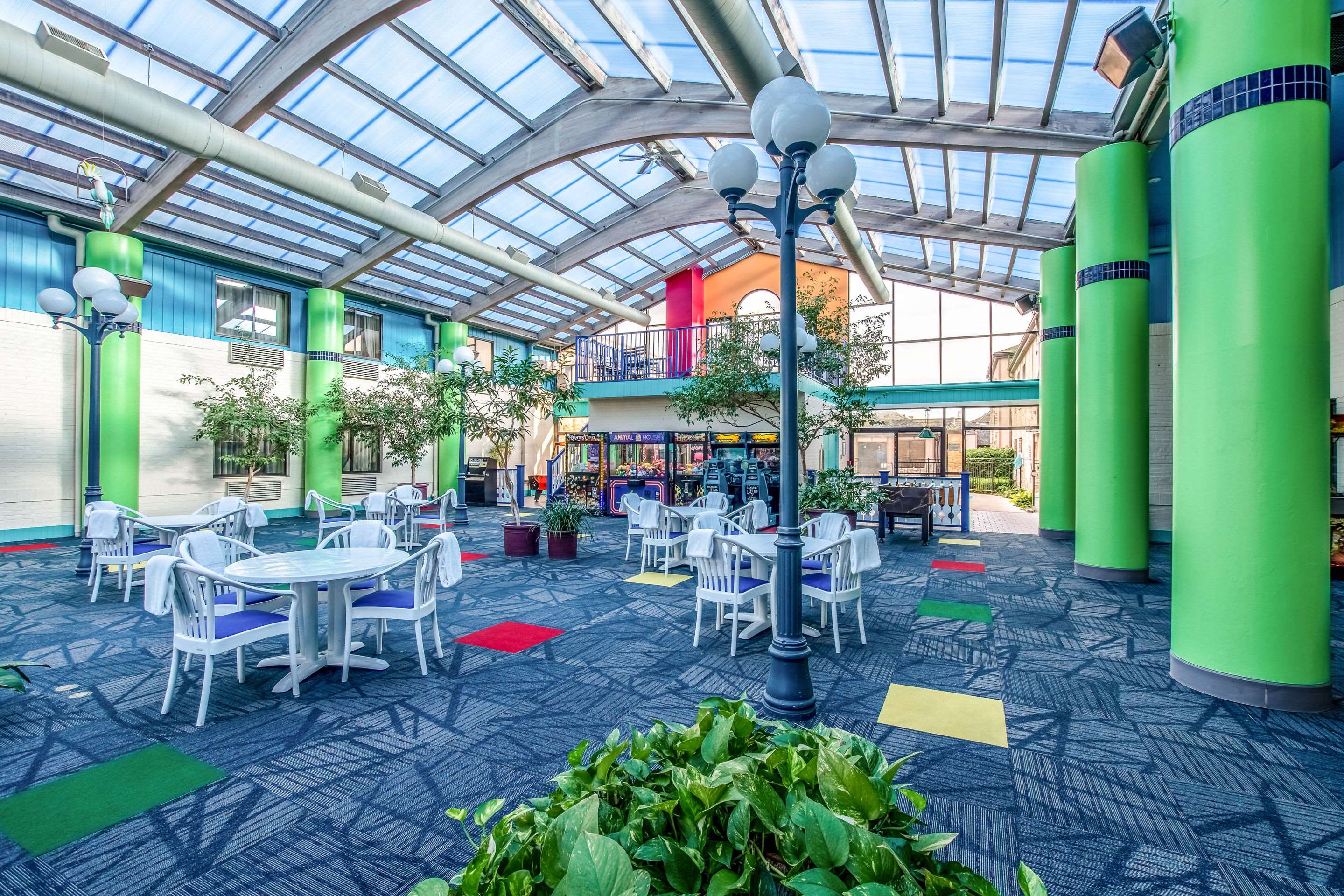 country inn and suites by radisson muskegon mi