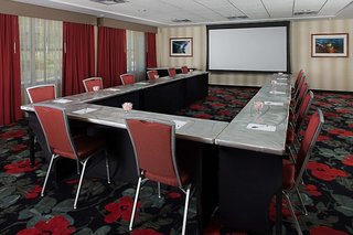hampton inn portland downtown waterfront