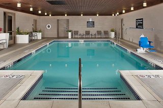 Hampton Inn Portland Downtown - Waterfront,Cumberland>>Cape Elizabeth,3 star