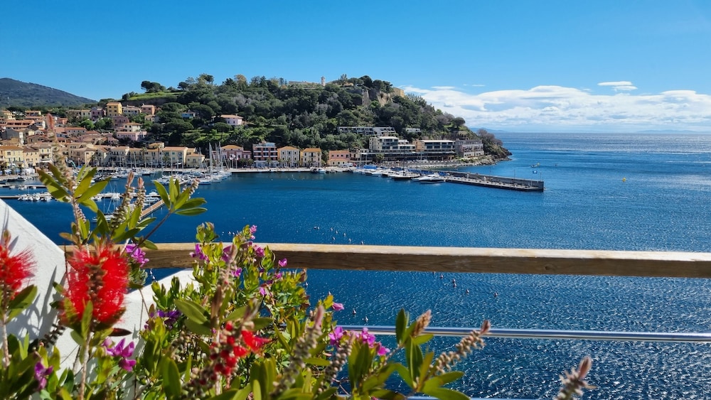 porto azzurro